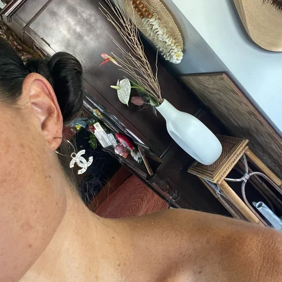 Upcycled CC CHANEL Silver Earrings - Picture 4 of 5